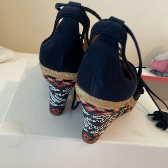 Hardly worn, Cabi, navy blue and orange wedges - Picture 2 of 9